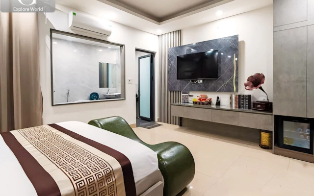 GRAD Queen Luxury Hotel