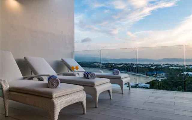 BRAND NEW! Stunning Sea View Luxury 3BR Apartments