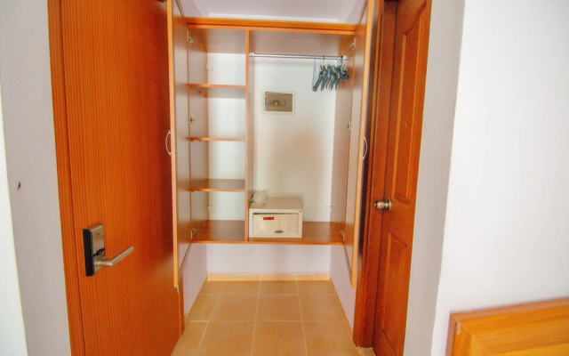 Celeste Hotel