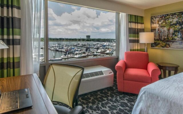 Hilton Garden Inn Charleston Waterfront/Downtown