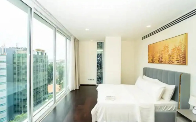 Serenity Sky Suites in Distrist 3