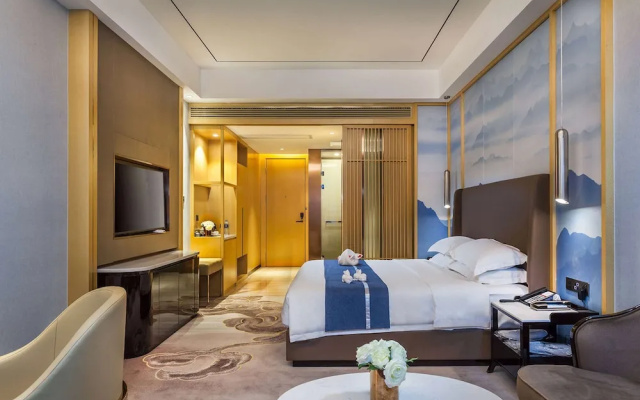 Ramada by Wyndham Changsha South Bus Station – Guest Rooms – Changsha