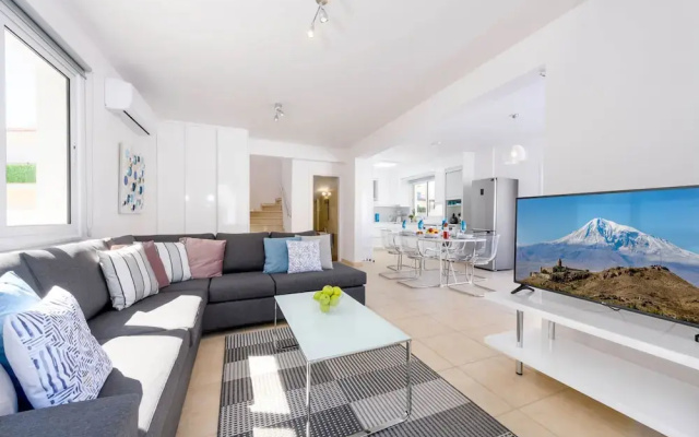Villa Elaine in Protaras
