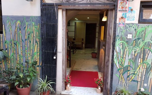 Hotel Lotus Buddha Inn