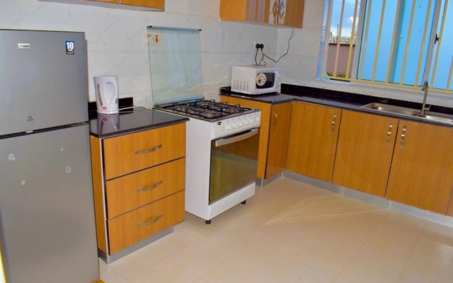 Mayberry Airport homestay