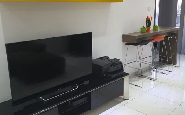 Immaculate 2-bed Apartment in Larnaca