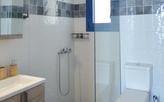 Blue Breeze Villa - Private pool & 180° Seaview