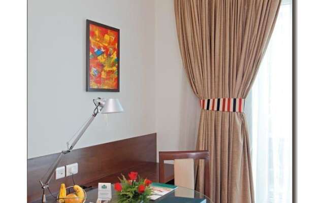 Country Inn & Suites by Radisson, Amritsar, Queens Road
