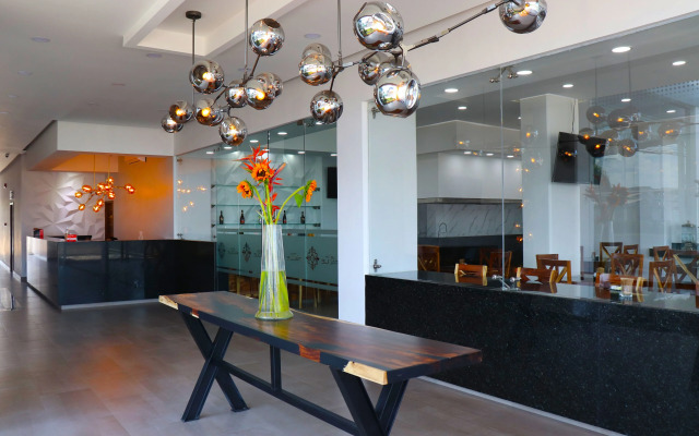 Hotel Bugari Aeropuerto Guadalajara