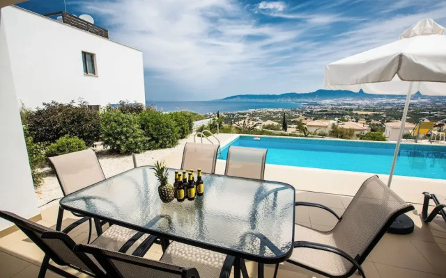 Latchi Holiday Villa Ev21