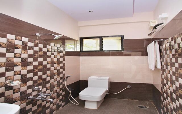 OYO 13029 Hotel Bestend