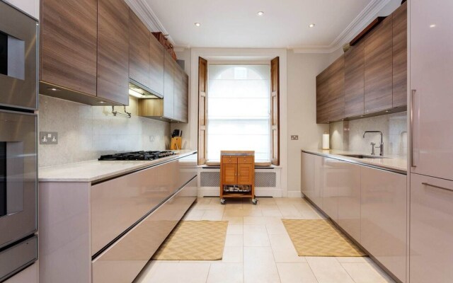 A Belgravia Abode