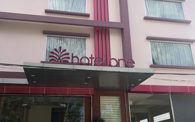 Hotel One