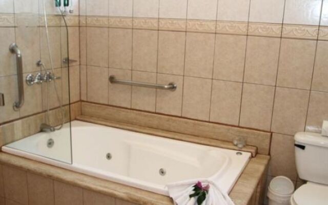 Casa Conde Apartotel & Suites