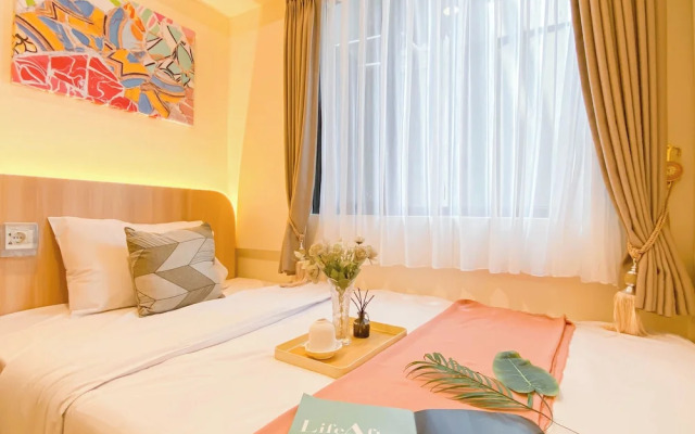 Cozy Place and Tidy 2BR Apartment Meikarta