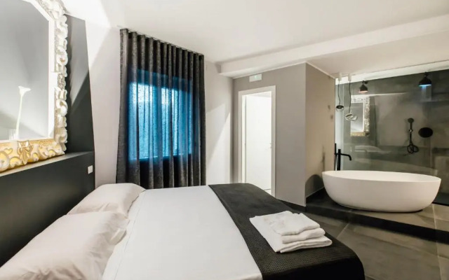 Suite 106