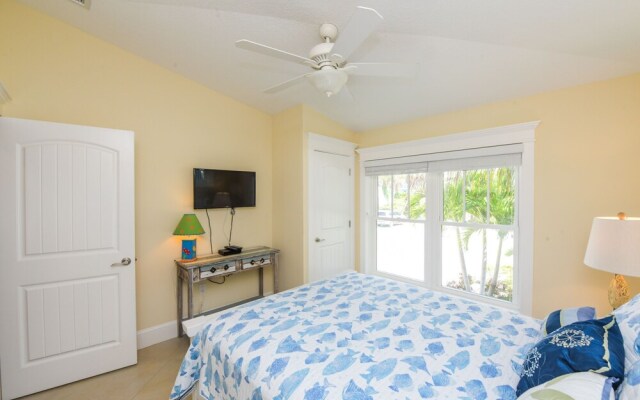 Sea Breeze by AMI Locals