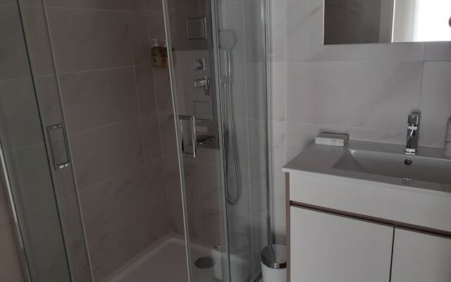 Villa Tavares Guest Houses