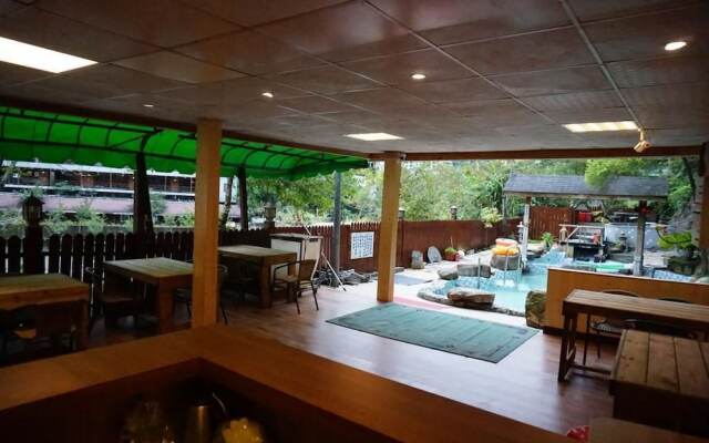 Hejia Hot Spring Guild Resort