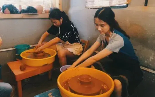 Chunshanwai Guesthouse