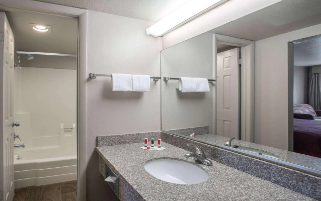 Royal Inn Provo