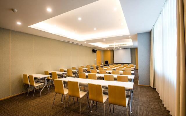 Ji Hotel Zhengzhou Hanghai West Road