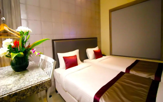 7 Apple Hotel