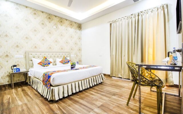 S.R. Residency