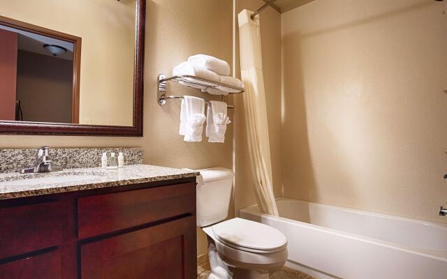 Best Western North Edge Inn