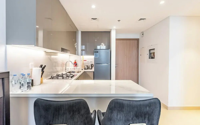 Luxury Meydan Condo with City Views