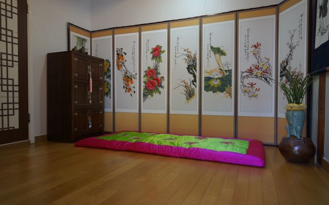 Dowonjeong Healing House