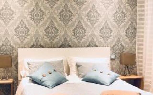 San Stae Charming Apartment