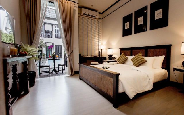 99 The Heritage Hotel