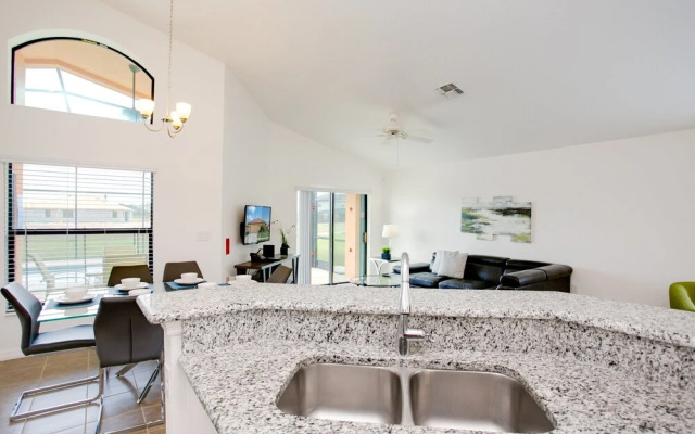 Rosemount Villa Providence 4