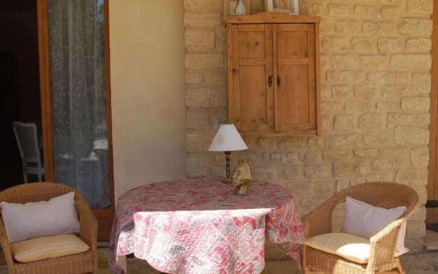 Camargue Modern Retreat