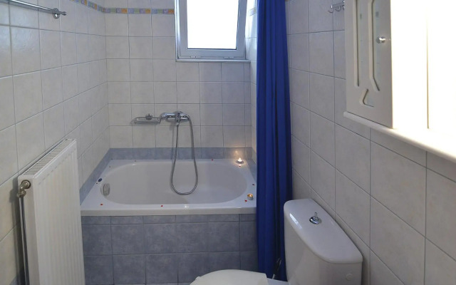 Dimitra Apartments