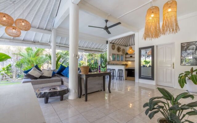 Villa Alor