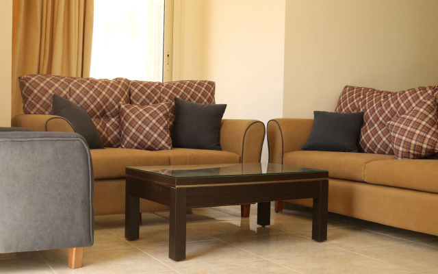 Al Raya Apartments