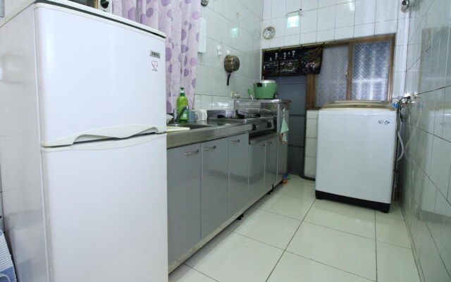 Good Man Hostel