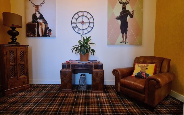 10 to12 Folkestone Bed  Breakfast
