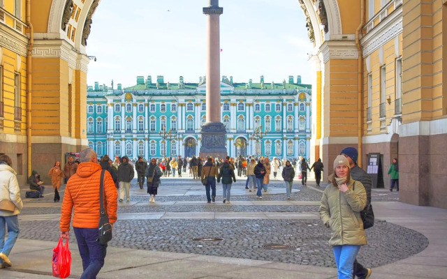 Апартаменты ​на Невском проспекте 18