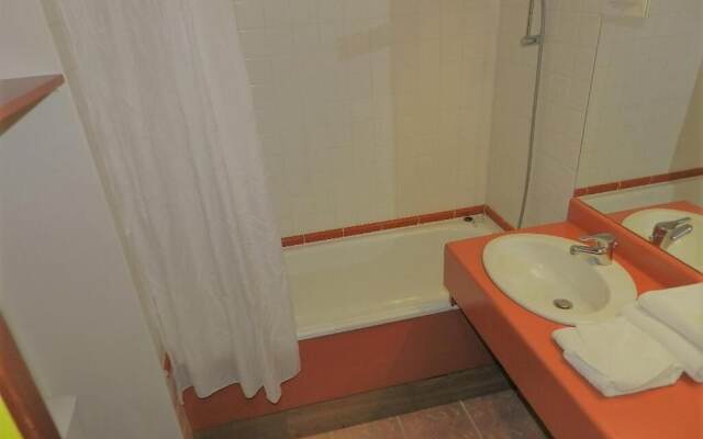 Les Provinciales Hotel & Restaurent