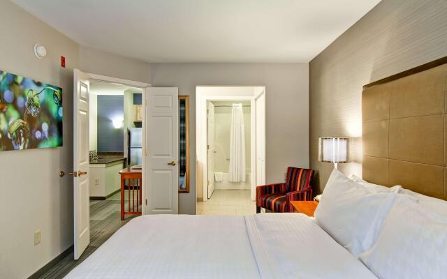 Homewood Suites by Hilton Stratford