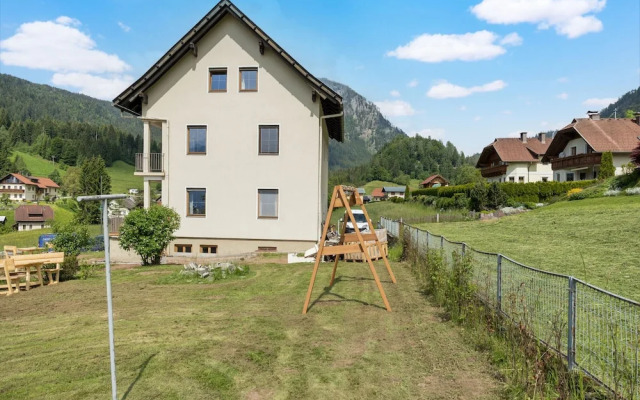 Holiday Home in the ski Area in Kotschach-mauthen
