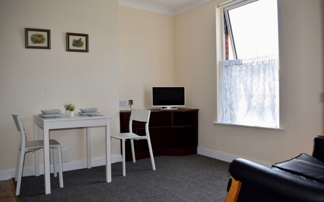 2 Bedroom Flat In Drumcondra