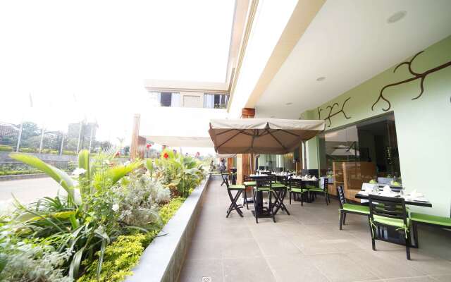 Best Western Premier Garden Hotel Entebbe