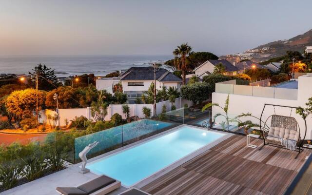 Jo Leo House by Totalstay