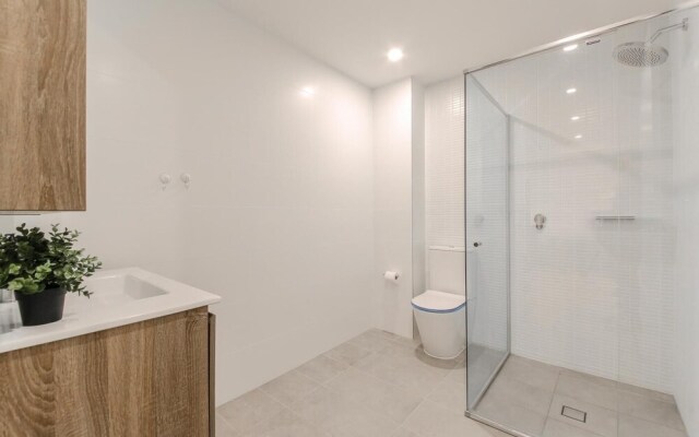 Magdalene Wolli Crk 501