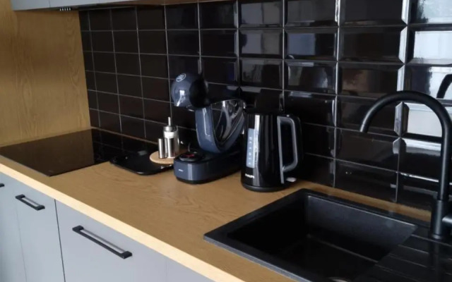 Apartament Plaza Tower Deluxe -Zagnańska (Garaż, Targi)