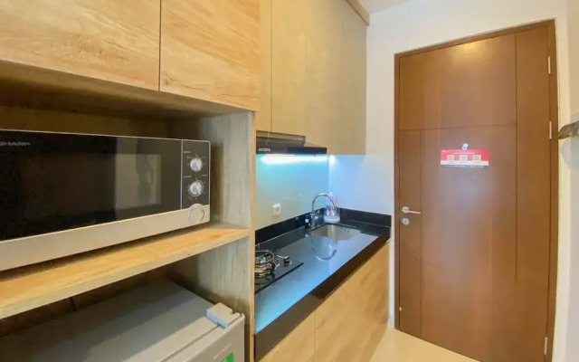 Elegant And Homey Studio Ciputra World 2 Apartment